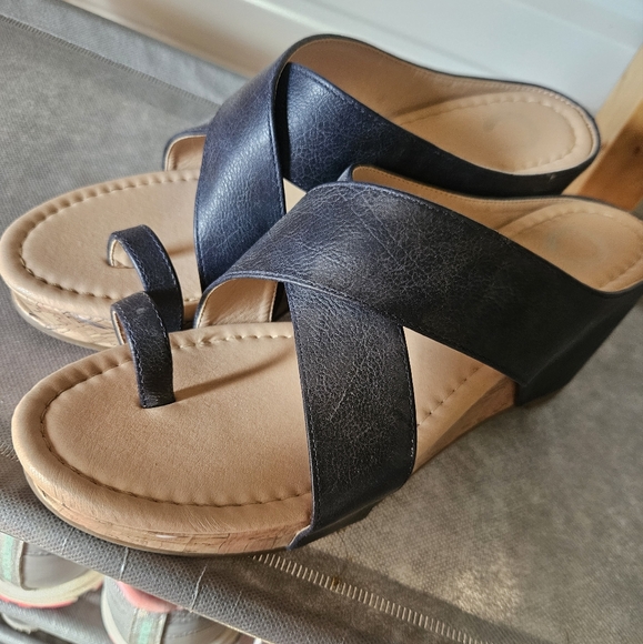 Women's open toed Heeled sandle - Picture 1 of 4
